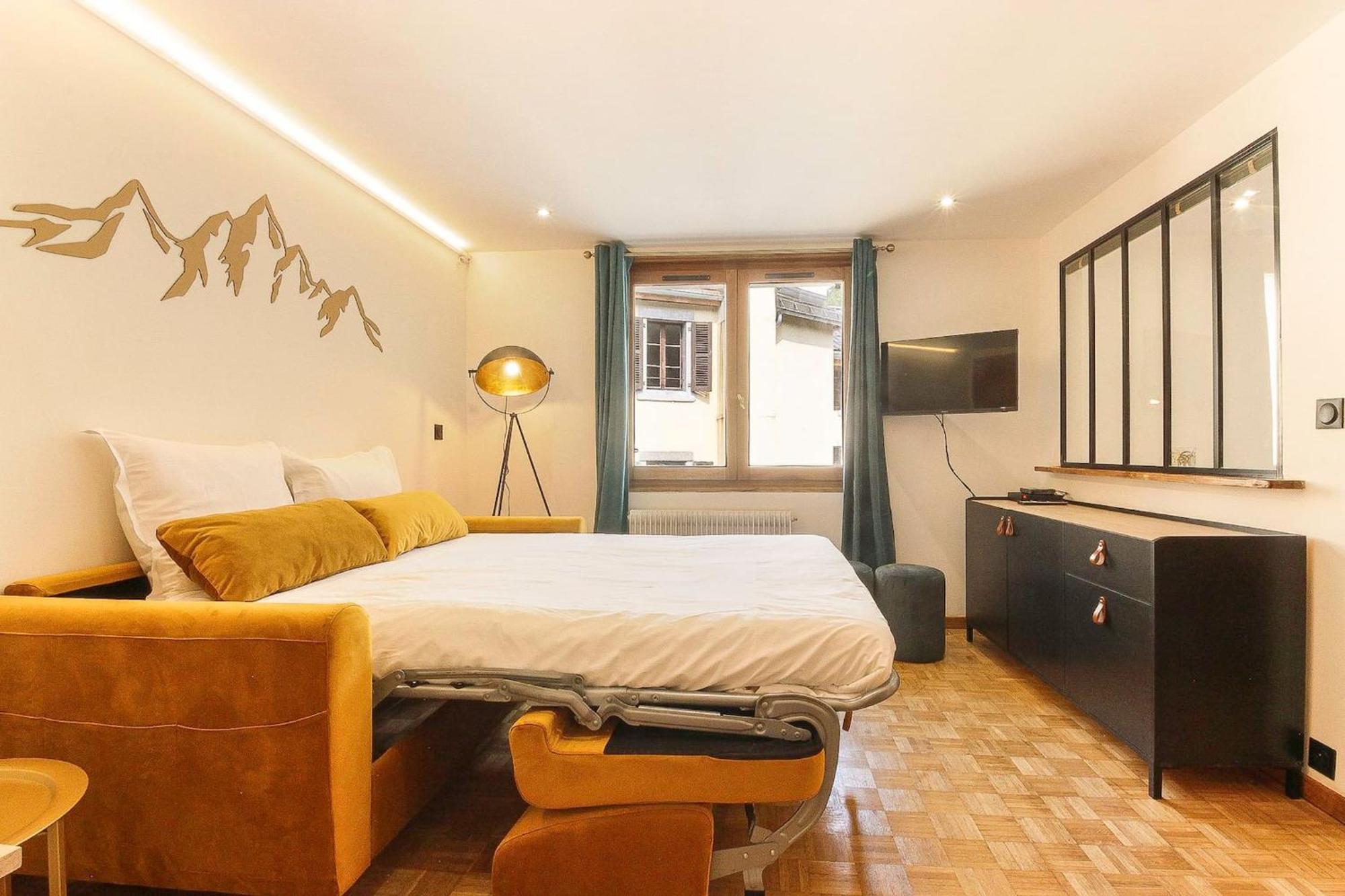 Bellevarde Apt - Newly Renovated - Central - Beside Tmb Start/End Les Houches Exterior photo