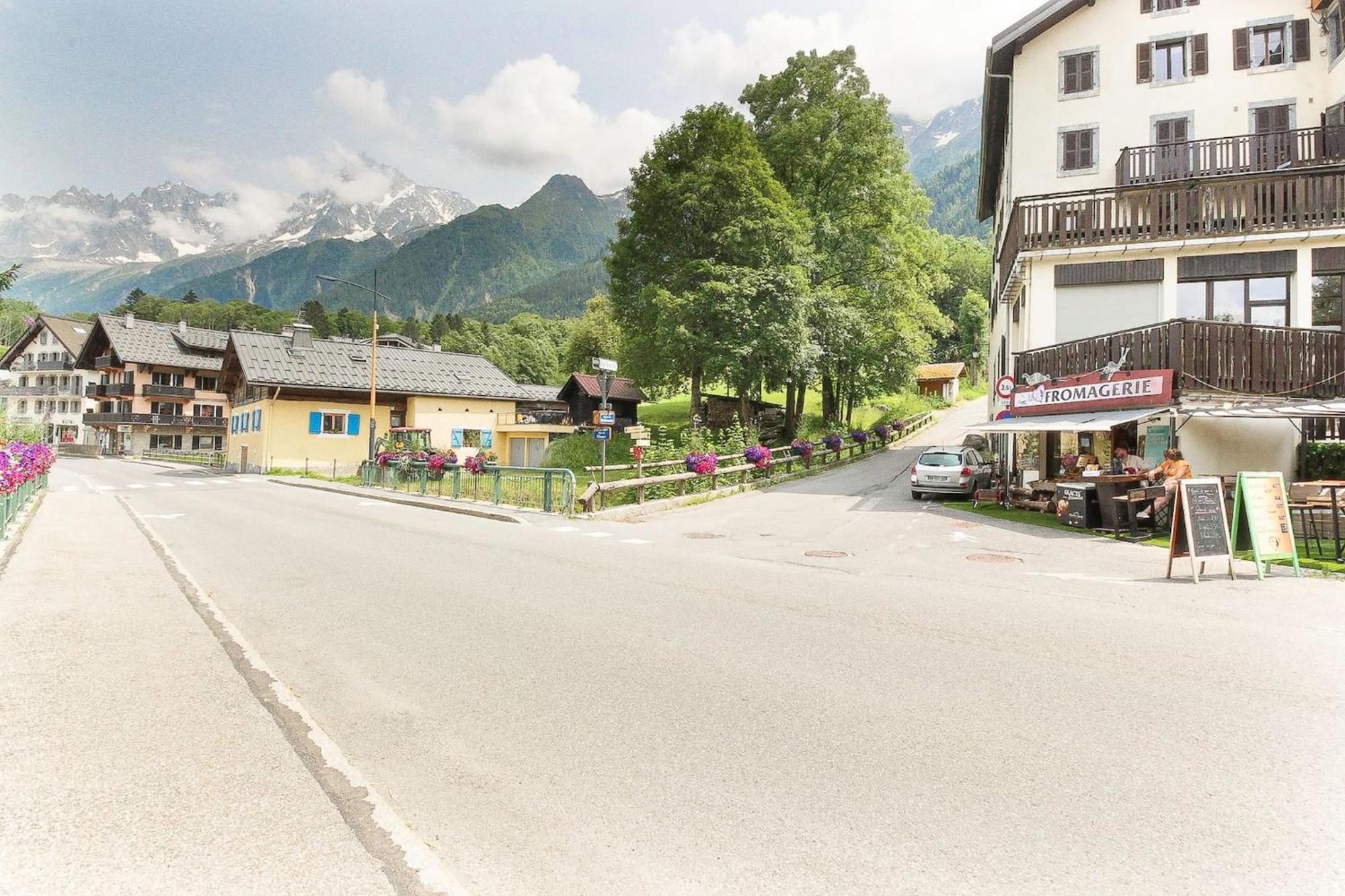 Bellevarde Apt - Newly Renovated - Central - Beside Tmb Start/End Les Houches Exterior photo